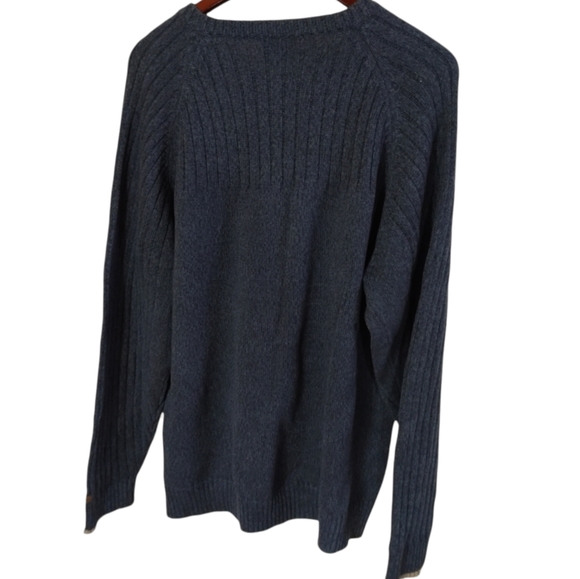 Columbia Blue Knit Sweater - Picture 2 of 3